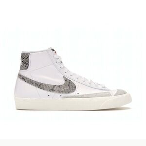 Nike Blazer Mid 77 Vintage Snakeskin Swoosh (Size 7.5) - EUC